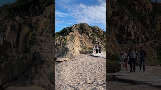 Blanes, Sa Palomera te recibe en octubre con un mar sereno 🌊✨#Blanes #CostaBrava #otoño #playa