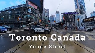 Downtown Toronto - Best Yonge Street walking tour