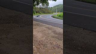 Pega insano hoje em Serra Negra, ZX6R e ZX10R andando forte, raspando as saboneteiras #shorts