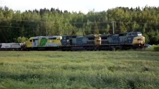 190812 Two Dash-8's leading Roberval-Saguenay trains