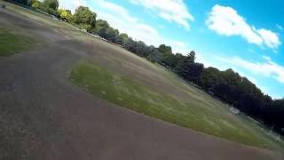 SPYHAWK FPV GPS: Bagatelle, atterrissage sur piste verte...