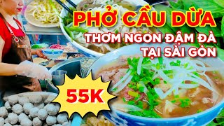 Phở Cầu Dừa - Siêu Ngon và Chị Chủ Xinh Đẹp Vui Tính | Saigon Street Food