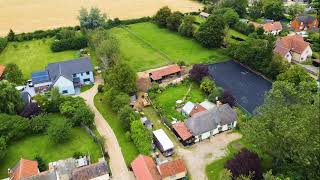 2 acre thatched cottage, Yaxley