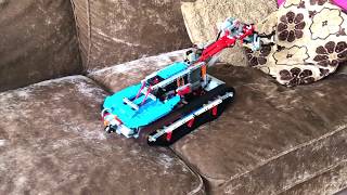 Lego Technic - Tracked Rescue Vehicle - Grab arm and winch