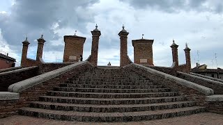 Ponte dei Trepponti di COMACCHIO Antica Città Lagunare nel Delta del Po