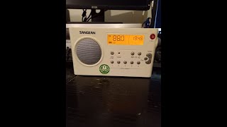 Sangean FM/AM transistor radio