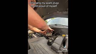 Changing spark plugs on jeep patriot 2010