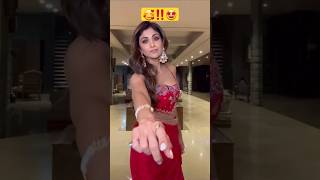 #shilpashetty looking gorgeous 😍‼️💯 Doing Garba #trending #ytshorts #bollywood #viral #navratri