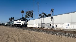 Metrolink 892 leads 117 high ball thru Pleasant valley train crossing