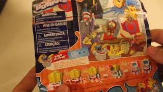 UNBOXiNG REViEW OF TRANSFORMERS BOTBOTS SERiES 1