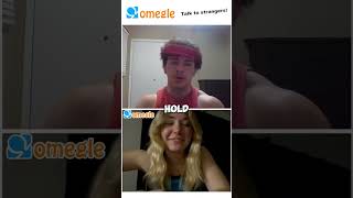 Flexing on Omegle 💪│ Funny Reactions #omegle #alexeubank #gym #trentwins #samsulek #bicep #fitness