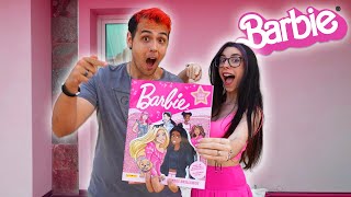 COMPLETANDO EL ALBUM DE FIGURITAS DE BARBIE POR 24 HORAS CON LYNA