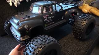 ARMA Notorious 6S BLX 4WD 1/8 Unboxing Desember 2022