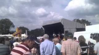 Shepton Mallet Show 2010 - The Wurzels short clip