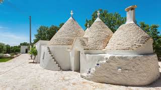 TRULLI CON PISCINA PRIVATA E CASE VACANZE TIPICHE PUGLIESI