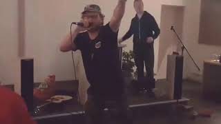 Doorbrekers rap in Drachten