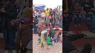 Torito infantil en las dos de la tarde en Romita Gto.