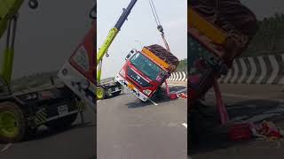 Truck Accident in Rode side Recovery ACE TRX23 Ton Crane work #trending #truck #jcb