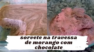 SORVETE NA TRAVESSA DE MORANGO COM CHOCOLATE