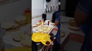 Hamburguesas venezolanas.