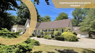 À VENDRE - Superbe demeure avec piscine intérieure