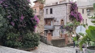 Visitamos el centro histórico de la bella ciudad de Taormina 😍🇮🇹🤌🏻🏛️