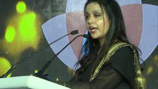 Chief guest Amruta Fadnavis motivating at Archana Astitva Awards