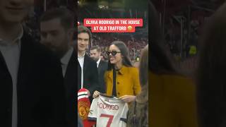 Olivia Rodrigo in the house at Old Trafford