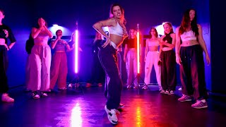 Ира Дмитриева // Girly Hip-hop (Сокол)