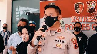 BERKEDOK BISA JADIKAN PNS, POLISI GADUNGAN DI TANGKAP