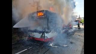 La un pas de tragedie. Incendiu la un autobuz cu 16 calatori