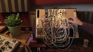 Eurorack Modular Synth - Ornament & Crime, Temps Utile, Clouds in delay mode.