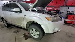 Mitsubishi Outlander Front Wheel Bearing, Ball Joint and Control Arm replacement.