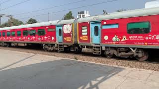 12060 Nzm - Kota Janshatabdi Sf express via Mathura junction with TKD WAP - 7 Sakarni Ad Livery.