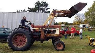 Intl Farmall 806 Diesel Tractor on Auction6