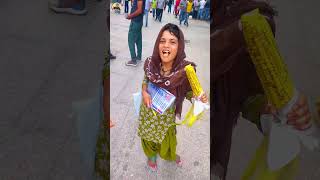 Ye kitni masoom बच्ची है जिसे भूख लगी थी 🥲 | #trend #trending #viralvideos #shorts #goneviral