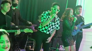 Korde Band Davao cover "Take on Me" with Ralph Angelo Merced, retro gig at La Harencia