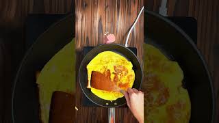 SUPER EASY ONE PAN egg sandwich❗️#shorts