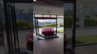 Beautiful Rosso Bia Huracan Evo rolling into the showroom 😍  #huracan #evo #huracanevo #shorts