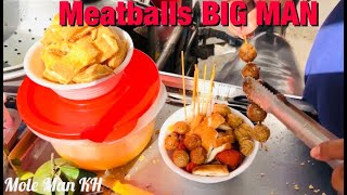 BIG man sells meatballs bread with homemade delicious sauce. Cambodia Street Food | Mole Man KH