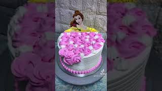 Unicorn & Princess Belle icing cake tutorial. #boiledicing #cakedecorating #caketutorial #dizonscake