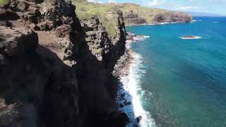 Flying Kanounou Point North Maui