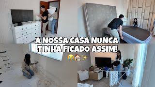 A parede do quarto mofou por conta do papel de parede, fiz a limpeza! Levamos um calote do pintor! 🏠