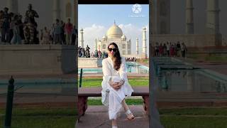 Karishma Kapoor enjoy in Agra #karishmakapoor #duniyameinaayehoto beautiful #song viral #ytshorts