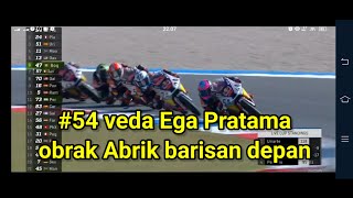 full race 1 redbull Rookies cup Assen Belanda #54 veda acak acak barisan depan