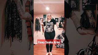 Flowy Snake Arms #dancetips #dance #metalbellydance #fusionbellydance #bellydance