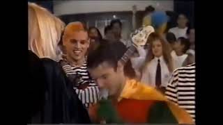 Mamonas Asssassinas no Xuxa Hits imitando Lula em 1995