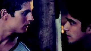 Scott & Isaac | Requiem for blue jeans