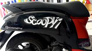 CUTTING STICKER HONDA SCOOPY METALIK DAN GLOSY