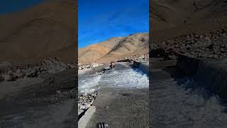 Water crossing on the way to Merak / Panahong Tso / Pangong Lake #livinginsolito